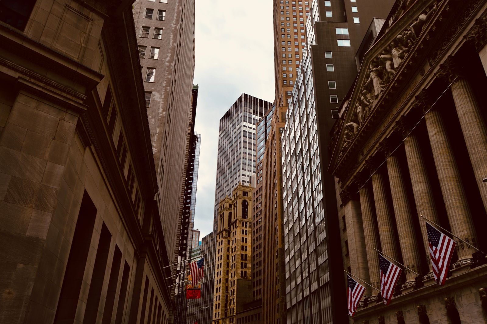 Towers of Toronto's financial district around King and Bay