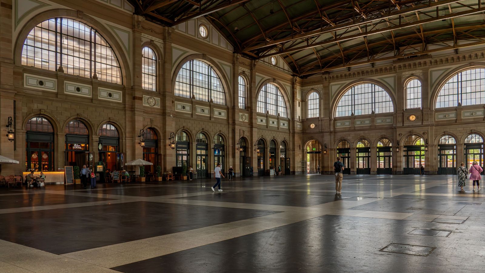 Train station transfers across Ontario